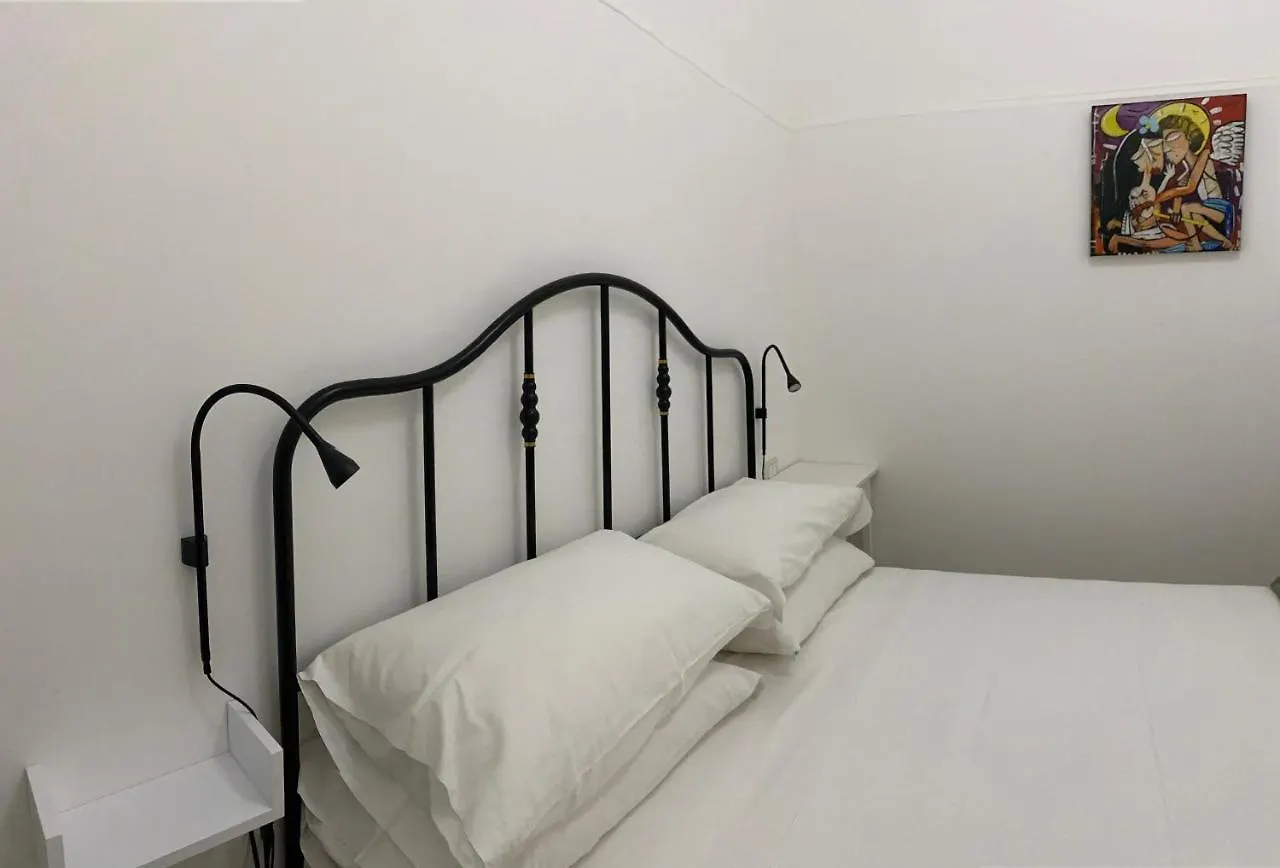 Daire Casa Amurusa & Romantic Room Avola İtalya